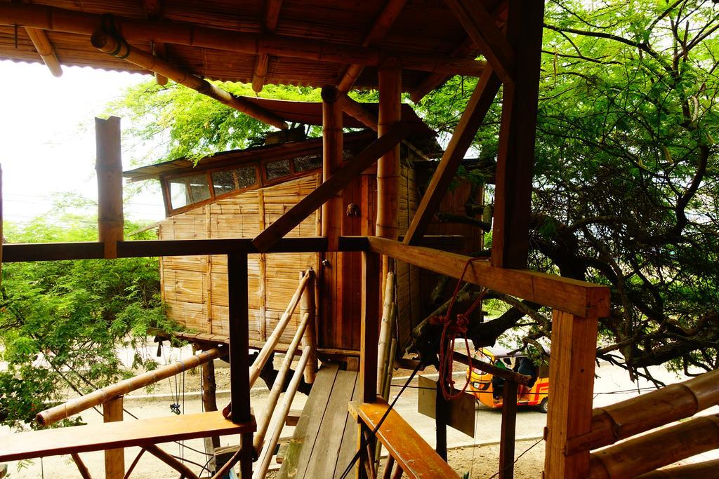 Hostal Monte Libano Пуэрто-Лопес Экстерьер фото